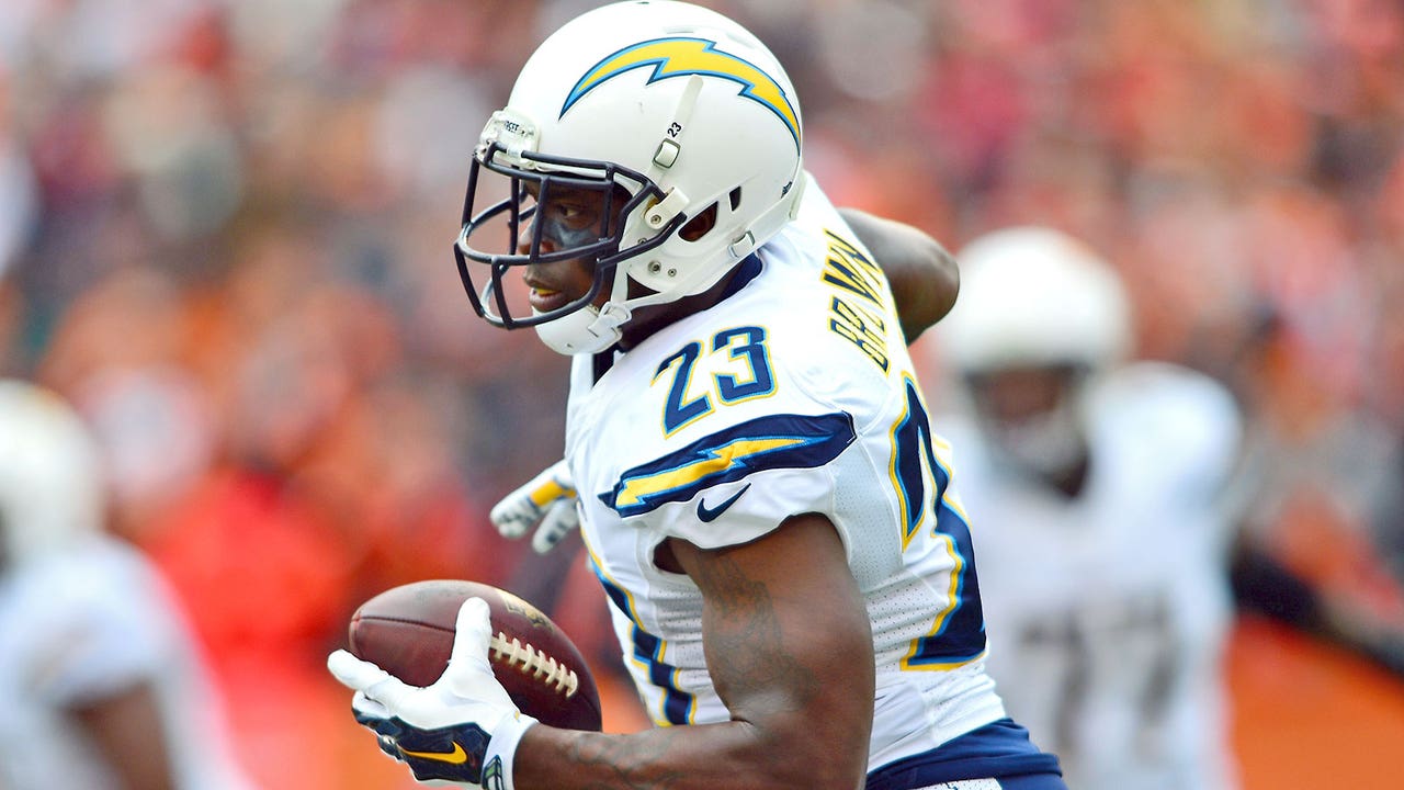 RBs Ronnie Brown, William Powell join Texans' backfield